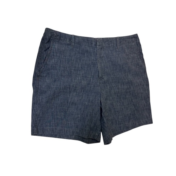 Lands’ End blue cotton chambray Bermuda shorts 16 - Picture 2 of 9